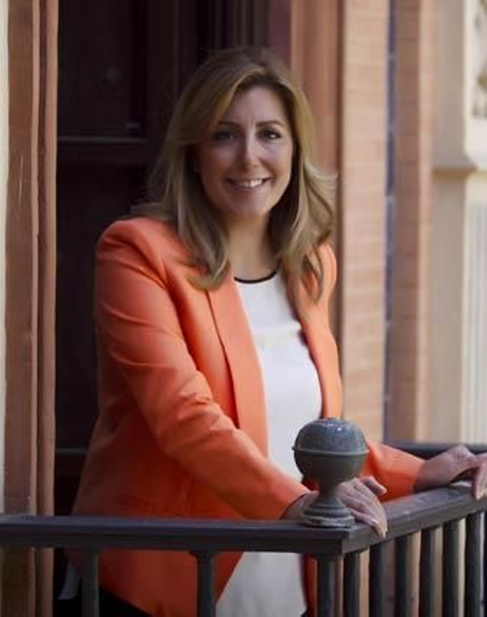 "Voy a trabajar para agotar la legislatura más complicada de nuestra autonomía"