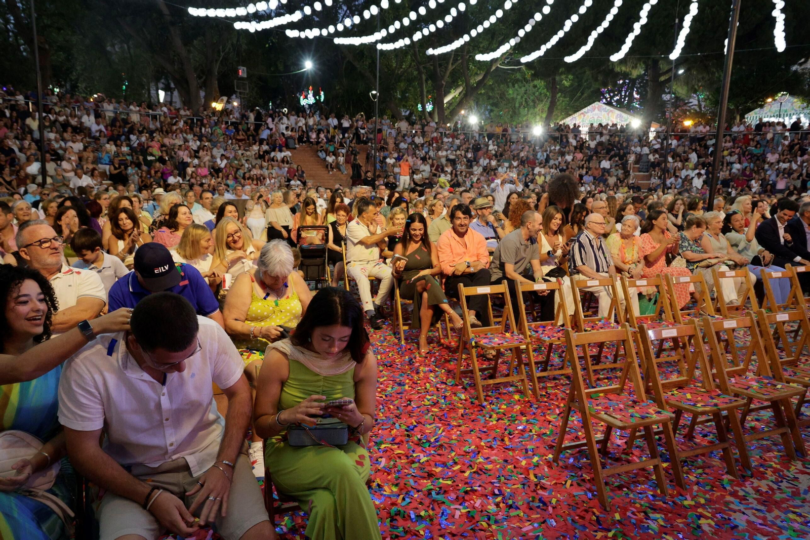 Las imágenes de la primera noche de la Feria del Carmen y de la Sal en San Fernando Las imágenes de la primera noche de la Feria del Carmen y de la Sal en San Fernando