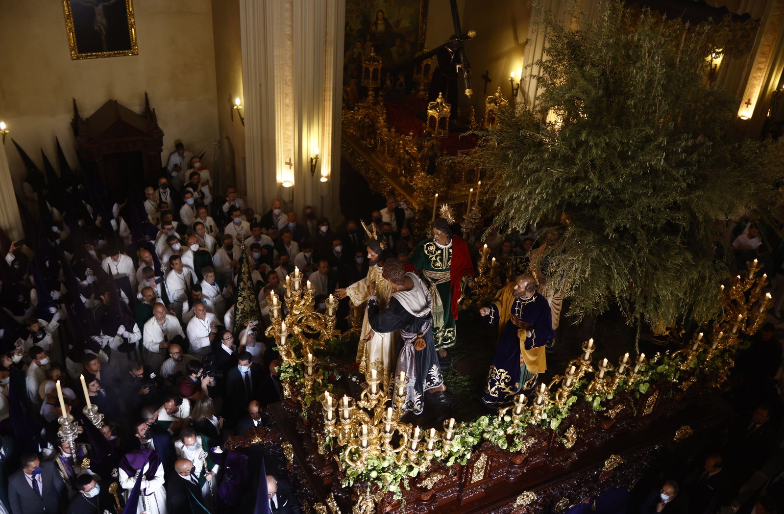 Fotos de La Redención el Lunes Santo en la Semana Santa de Sevilla