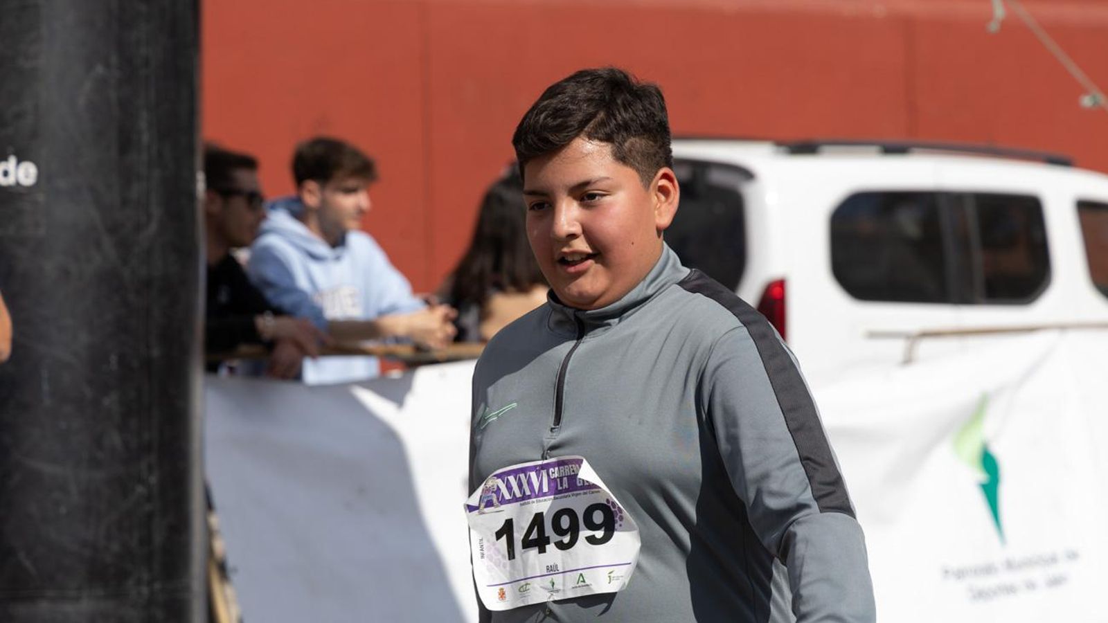 La carrera escolar de “La Gloria” que aúna inclusión y solidaridad, en imágenes