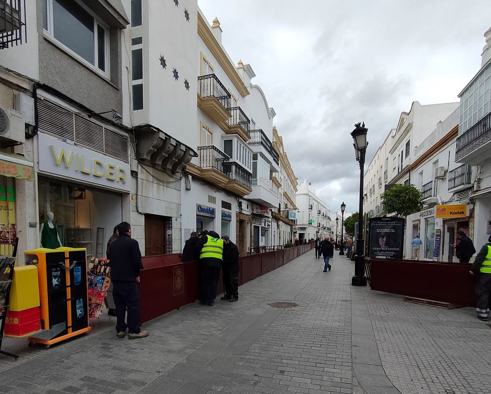 Empiezan a montar la nueva carrera oficial para la Semana Santa de Chiclana