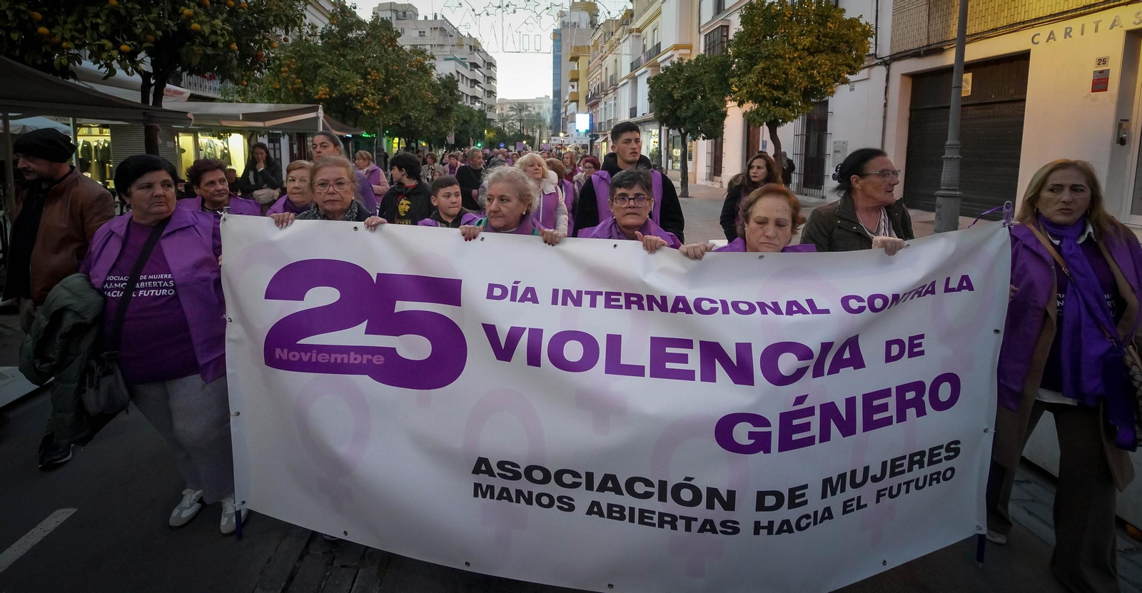 Manifestación por el 25-N en Jerez