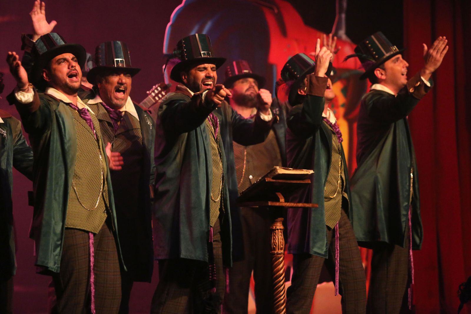 Comparsa Los vende humos.