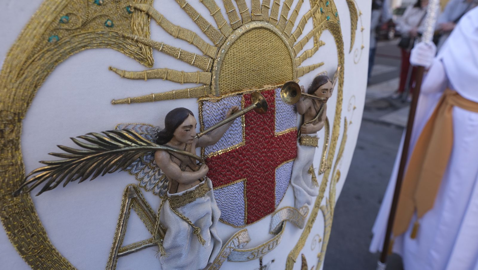 Procesión de Jesucristo Resucitado en Almería, en imágenes