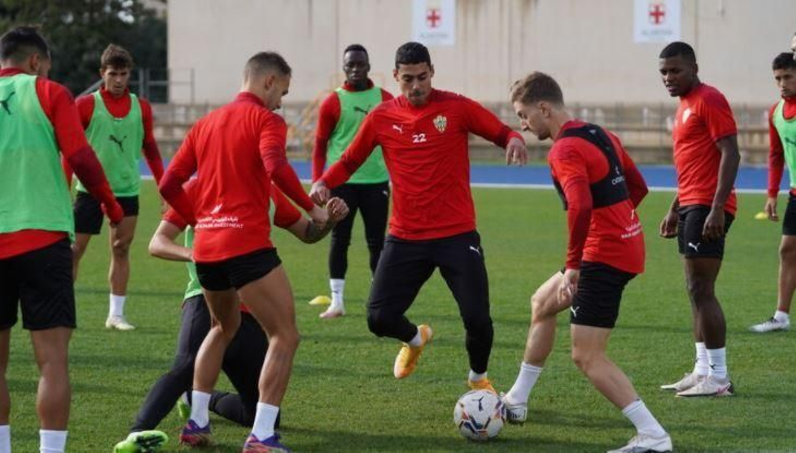 Entrenamiento rojiblanco.