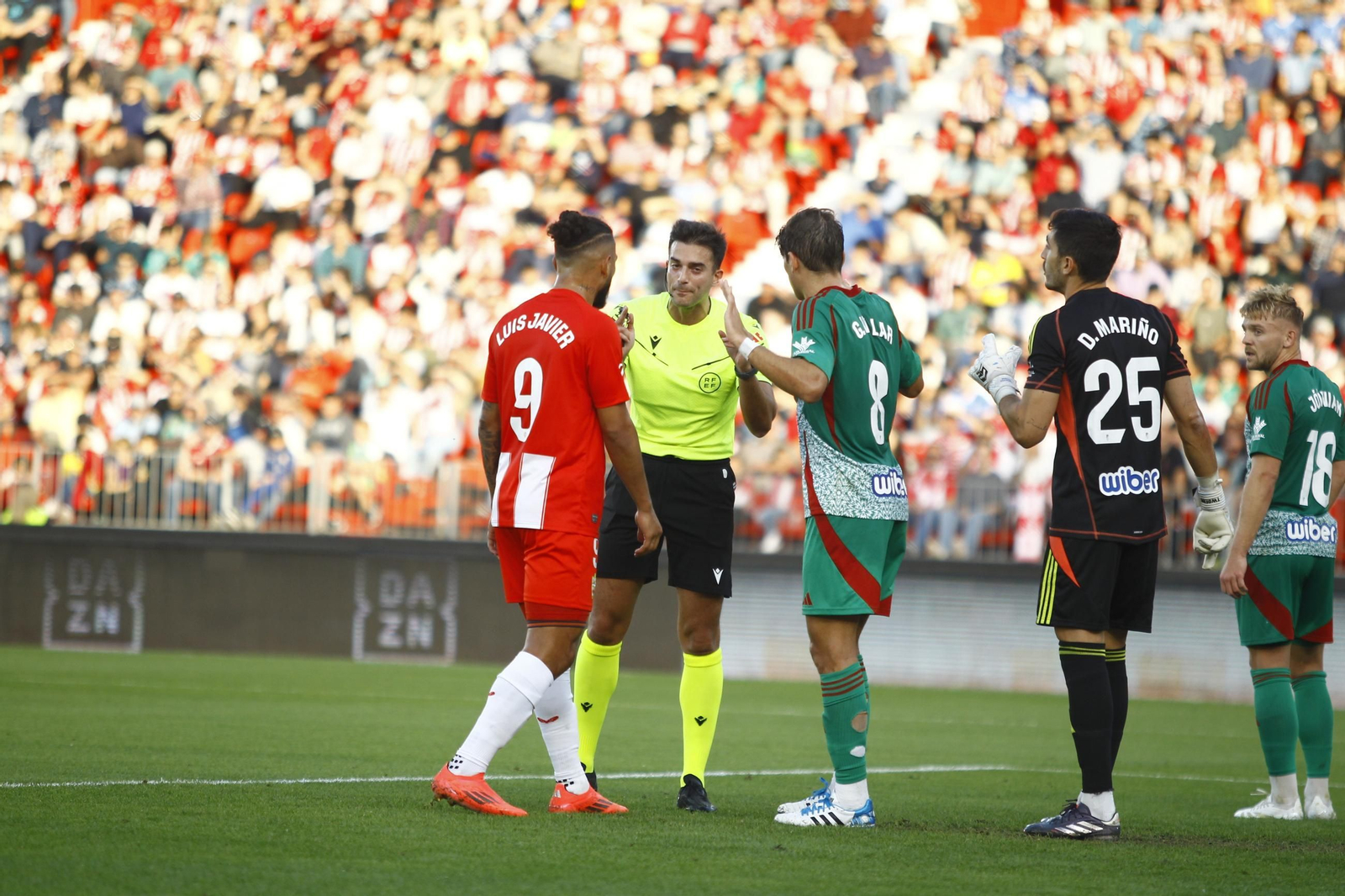 Las mejores imágenes del U.D. Almería-Granada C.F