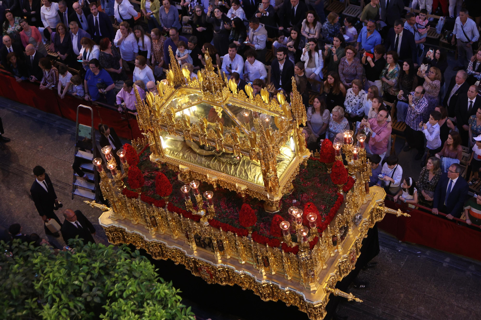 Santo Entierro Grande