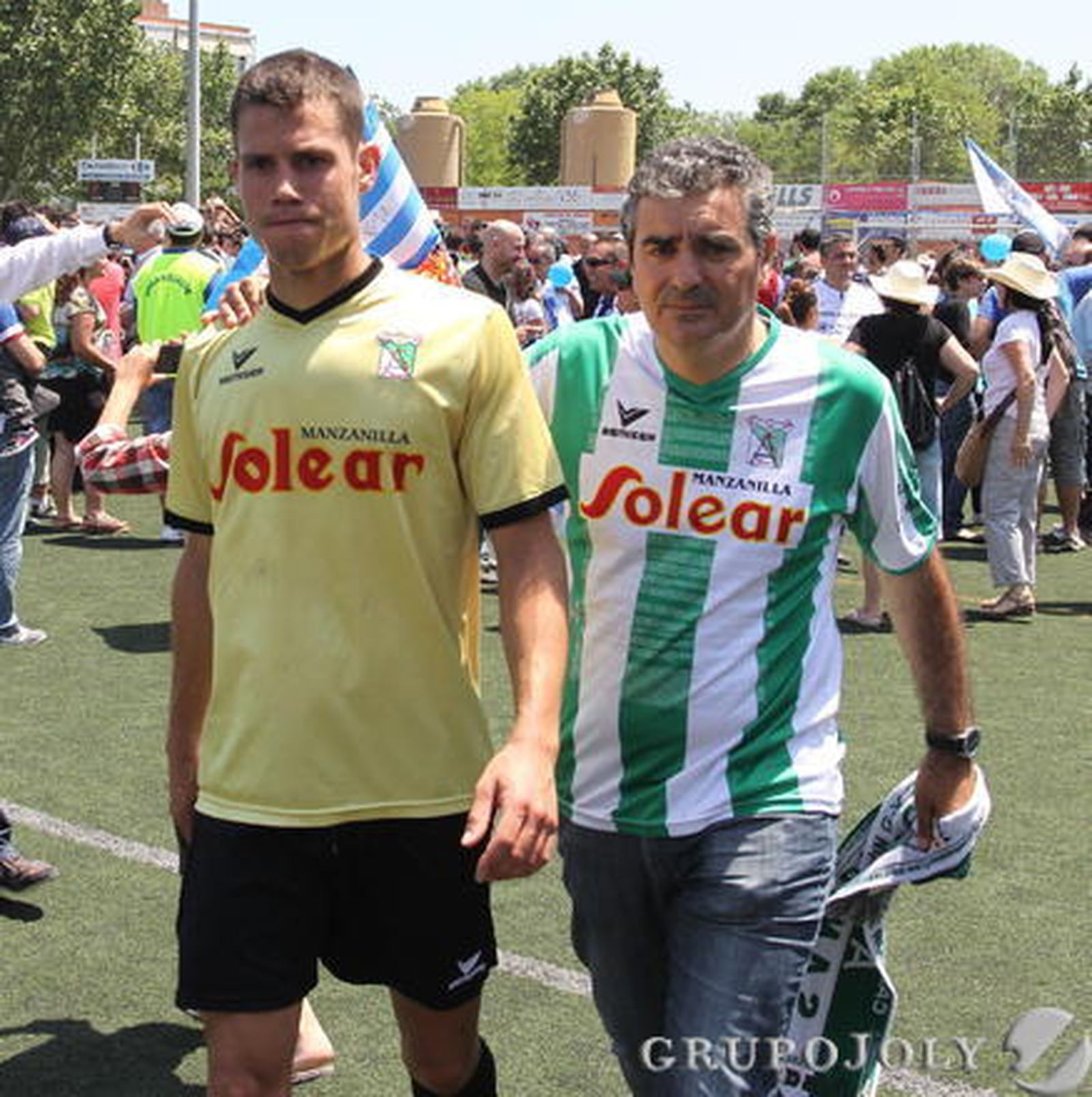 El ascenso tendrá que esperar para el Atlético Sanluqueño, que cayó por 2-0 ante el Prat.

Foto: LOF