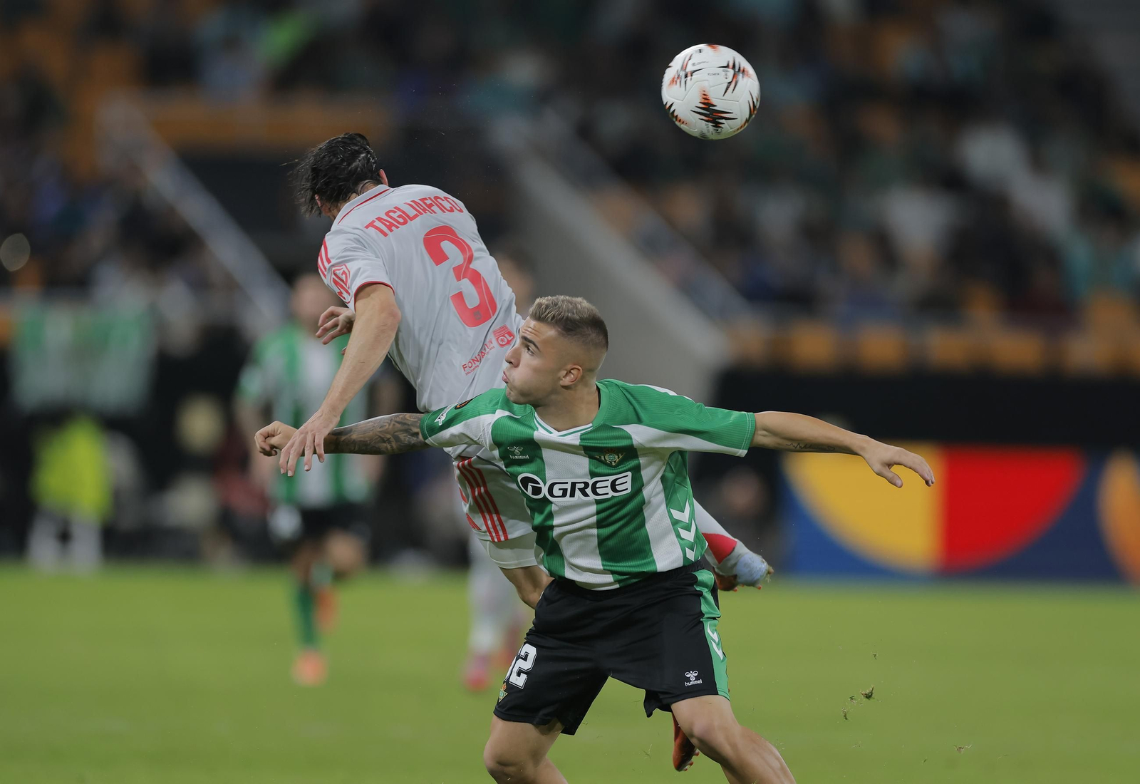Las fotos del Betis - Olympique Lyonnais