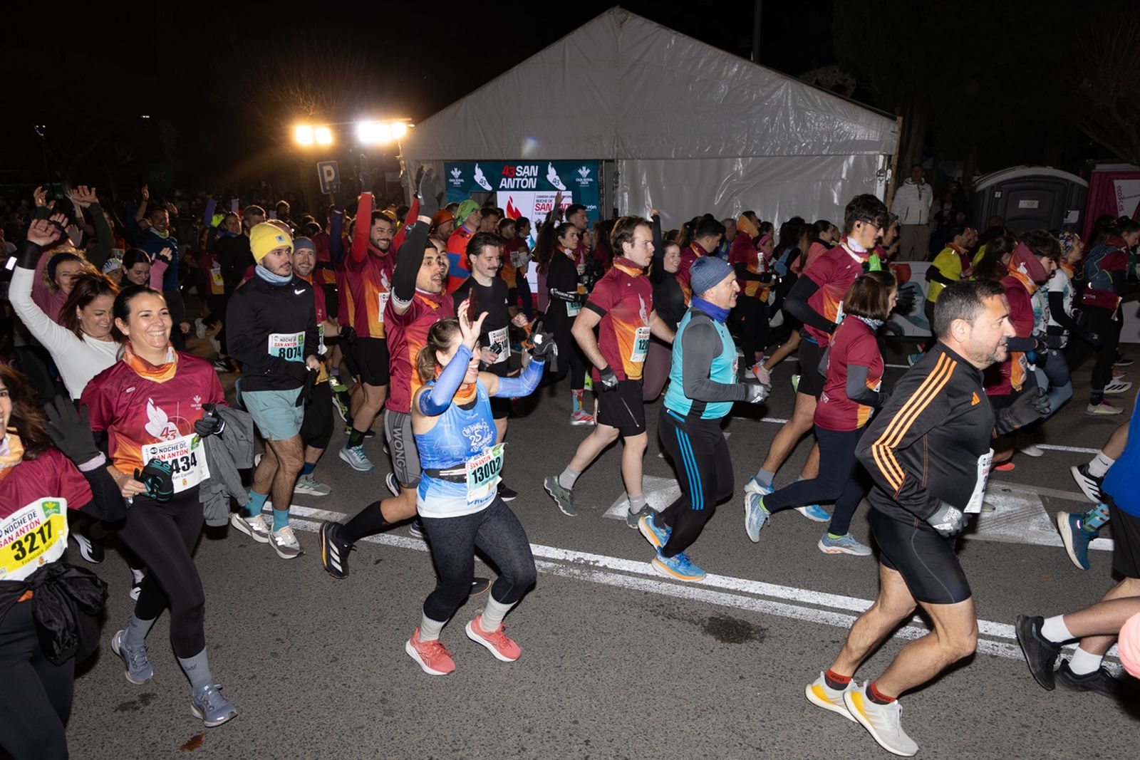 Encuéntrate en la salida de la Carrera de San Antón 2026, en imágenes (3)