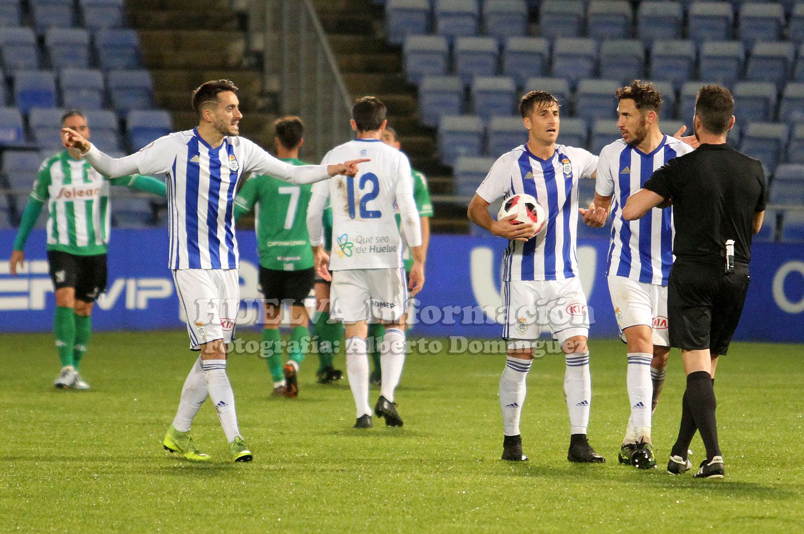 Recreativo de Huelva - At Sanluqueño, en imágenes
