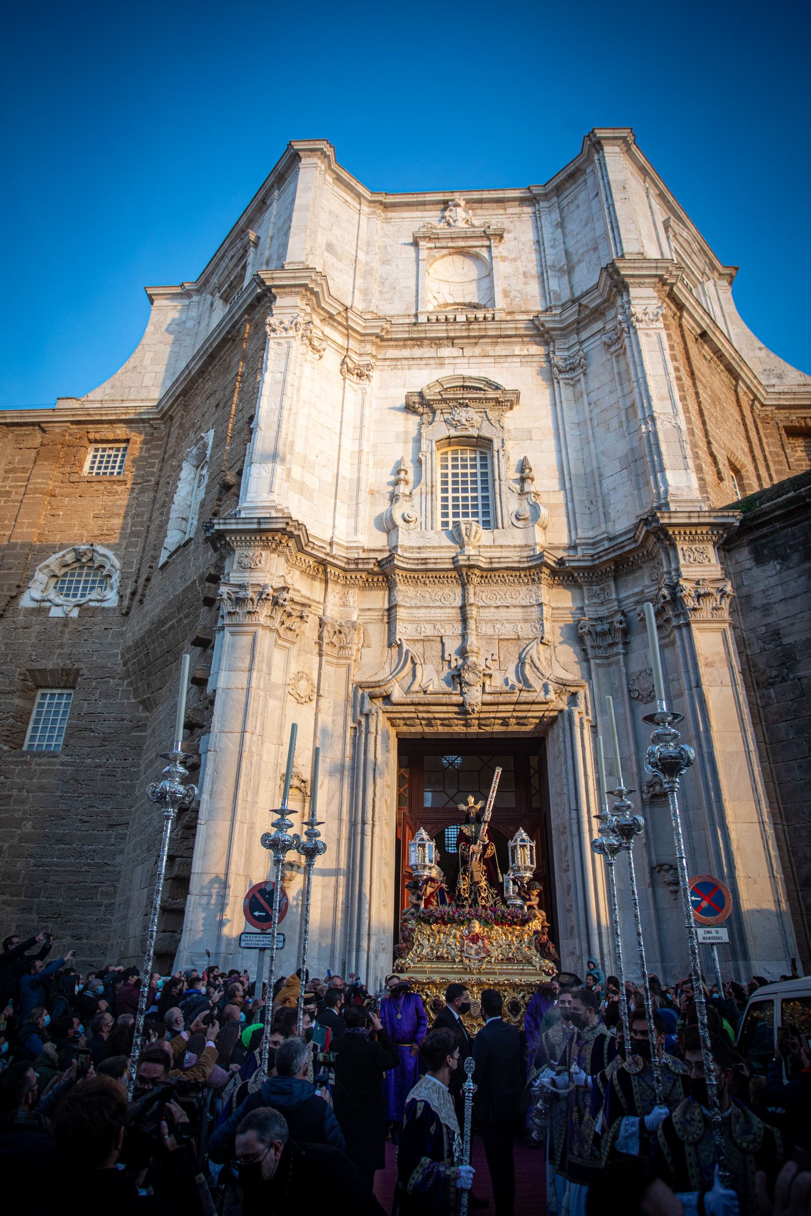 Histórica procesión con la Patrona y el Nazareno en la festividad de la Inmaculada