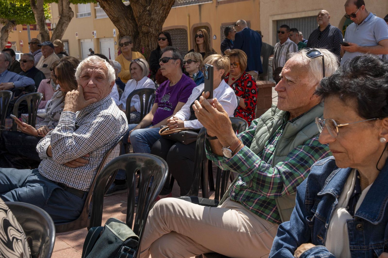 Las imágenes del homenaje a Juan Mañas, víctima del caso Almería