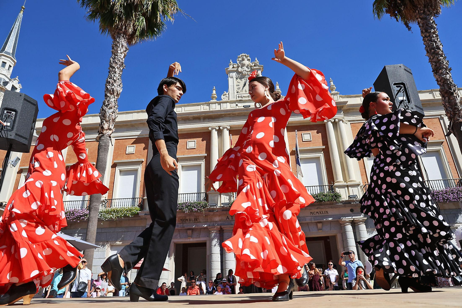 Imágenes del Rastrillo solidario de la Fundación Laberinto