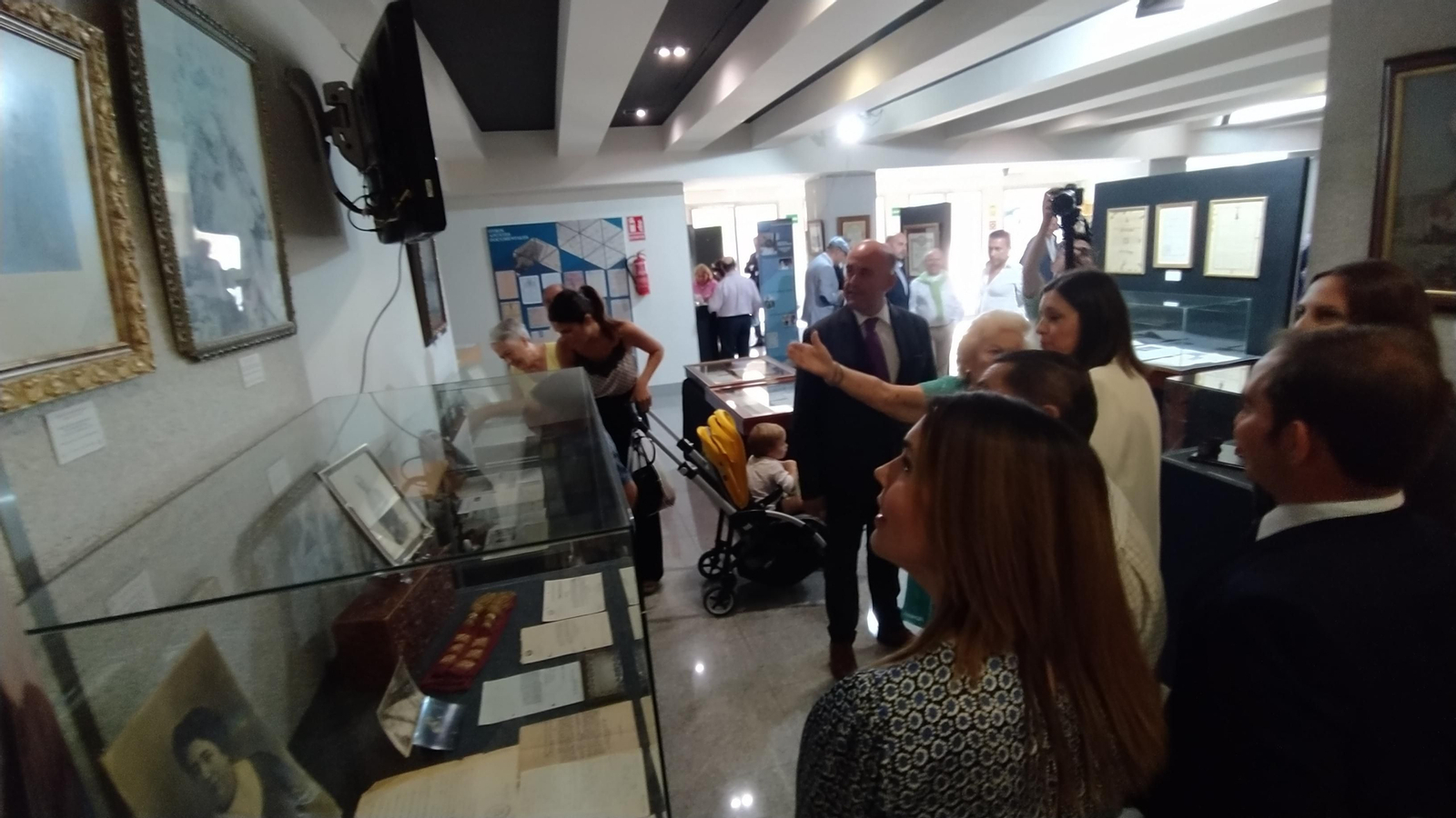 Así es la exposición 'Antiquum legatum fidei' de la hermandad de la Soledad