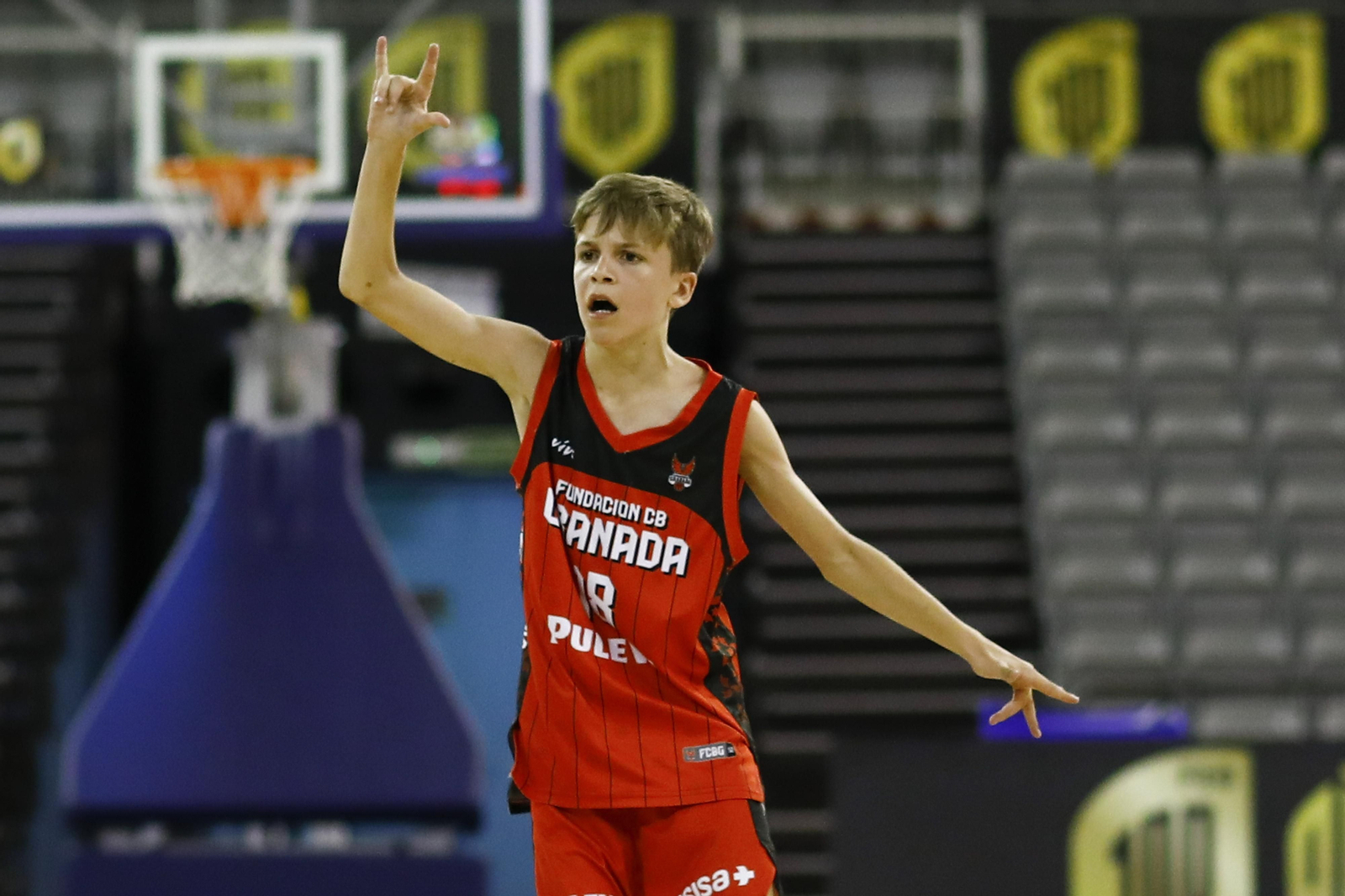 Encuéntrate en el partido del Fundación CB Granada de minibasket