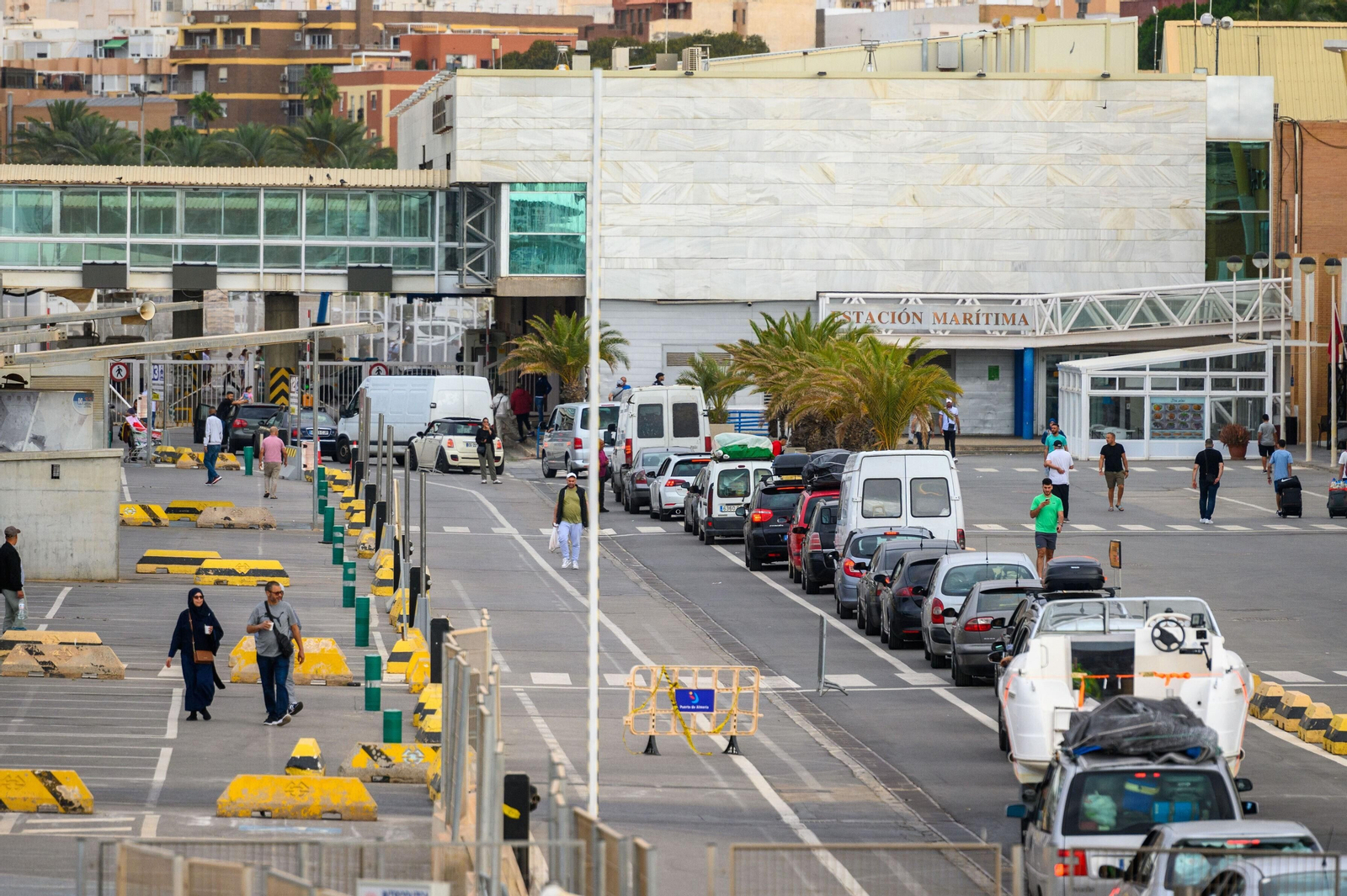 Paso del Estrecho en Almería.