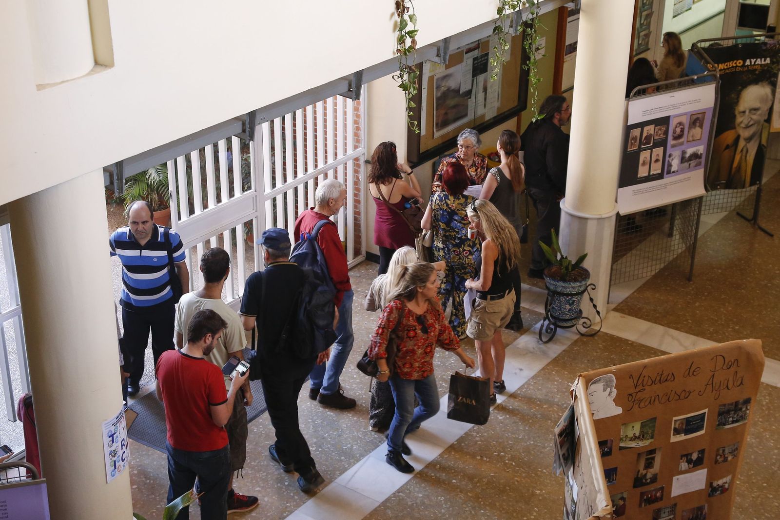 Los alumnos de la escuela se manifestarán los días 24 y 25 para pedir un edificio digno.