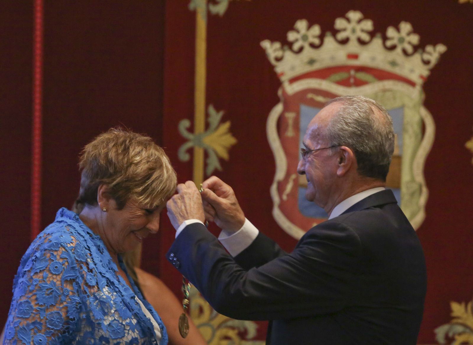 Homenaje a Celia Villalobos en el Ayuntamiento de Málaga (fotos)