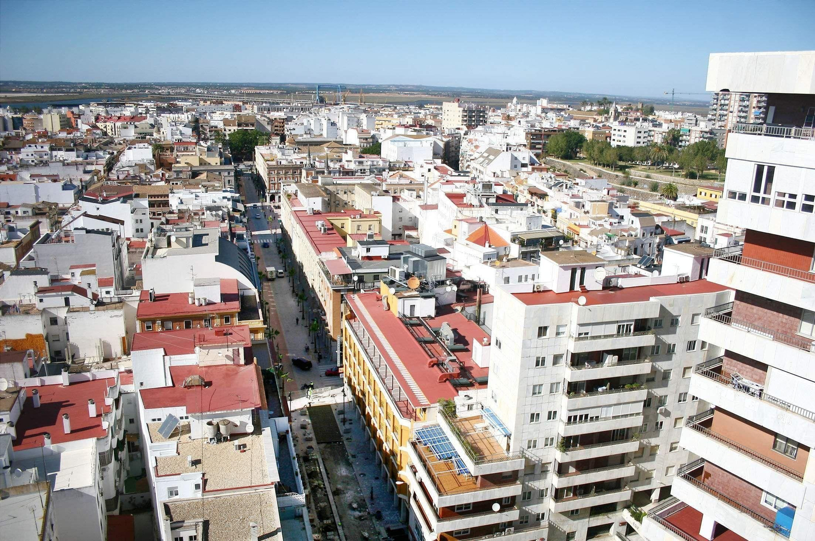 Vista aérea de viviendas del centro de la capital.