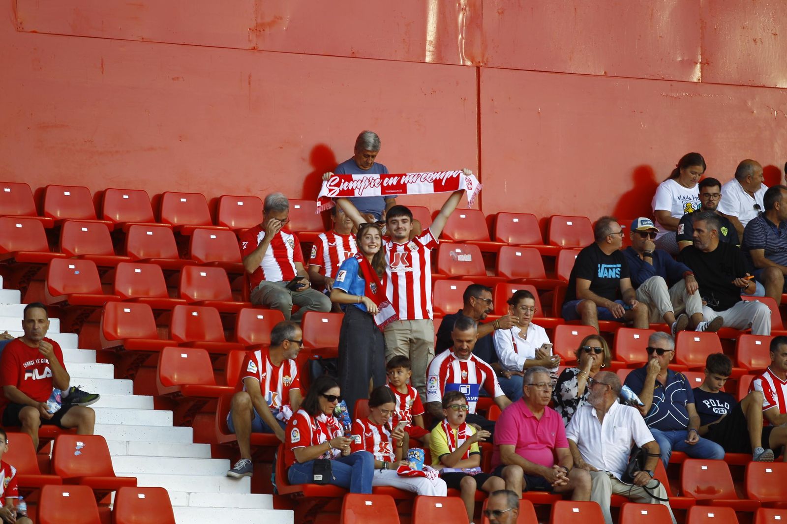 La UDA espera contar con representación rojiblanca en el Carlos Tartiere