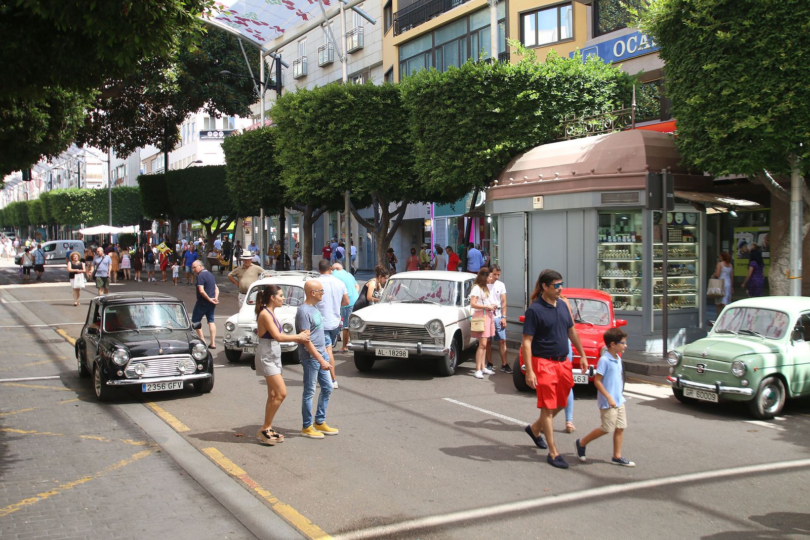 Fotogalería Exhibición Seat 600. Feria Almería 2019