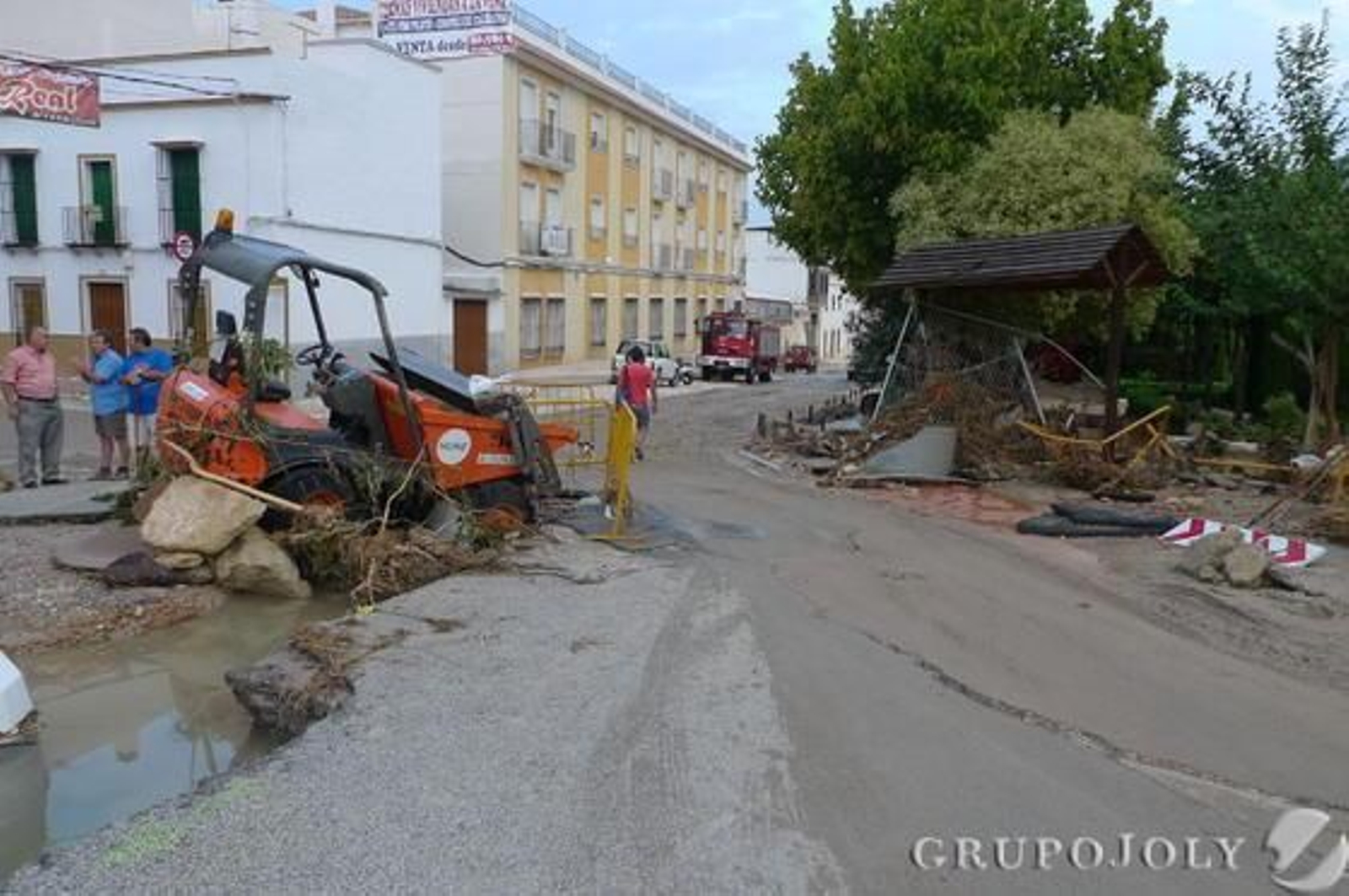 Tres fallecidos y numerosos daños materiales por las fuertes lluvias registradas en la provincia

Foto: GRUPO JOLY