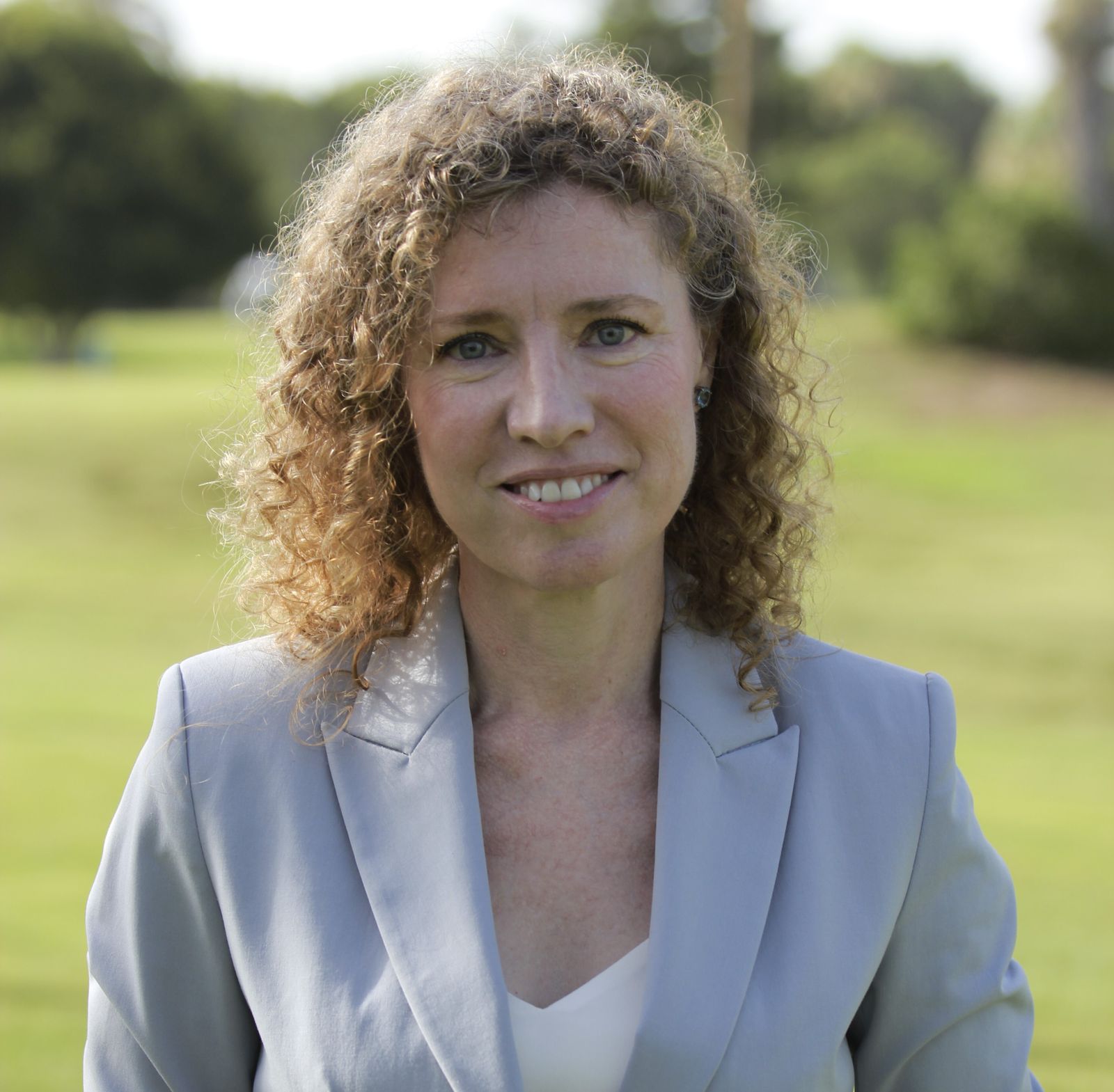 AxSí anima a las personas interesadas a inscribirse en la bolsa de empleo de albañilería abierto por  el ayuntamiento de Motril