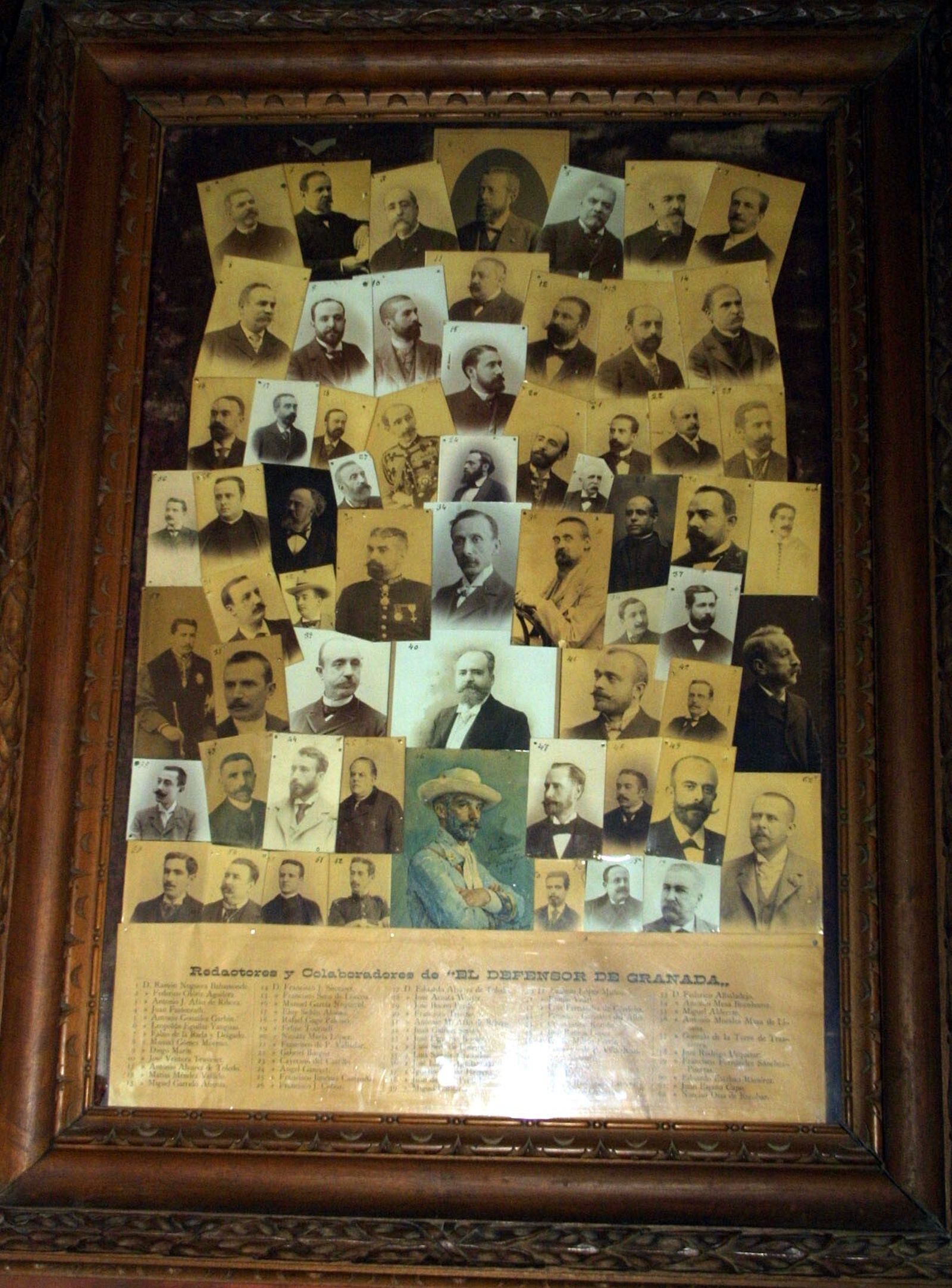 Collage con las fotos de los que trabajaron en la primera etapa de El Defensor.