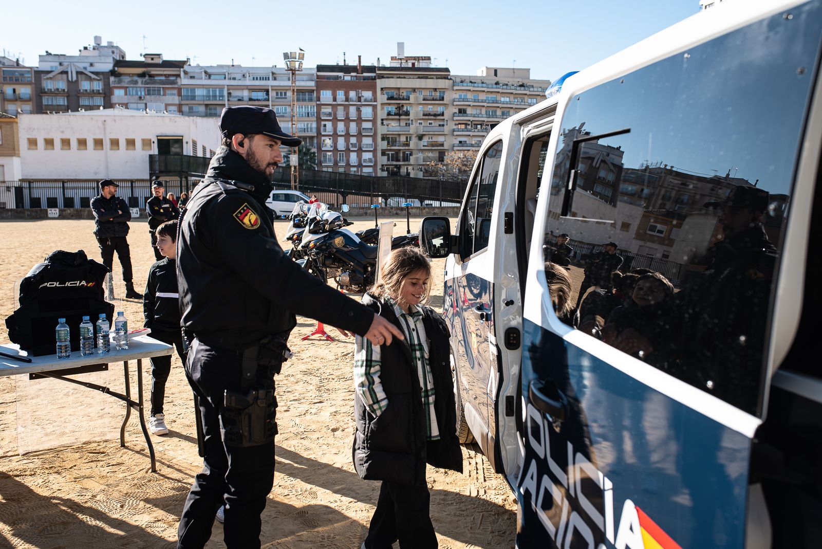 Imágenes de la exhibición de la Policía Nacional en el SAFA Funcadia