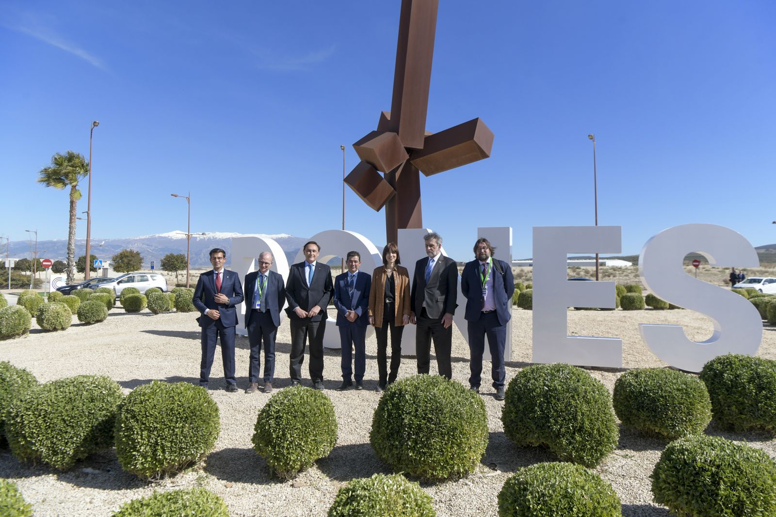 Imagen de archivo de las autoridades en Escúzar, lugar donde se construirá el acelerador de partículas