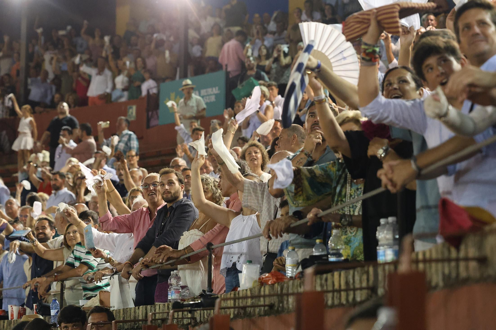 Búscate en la Plaza de Toros La Merced en la tarde de Rejoneo del 3 de agosto