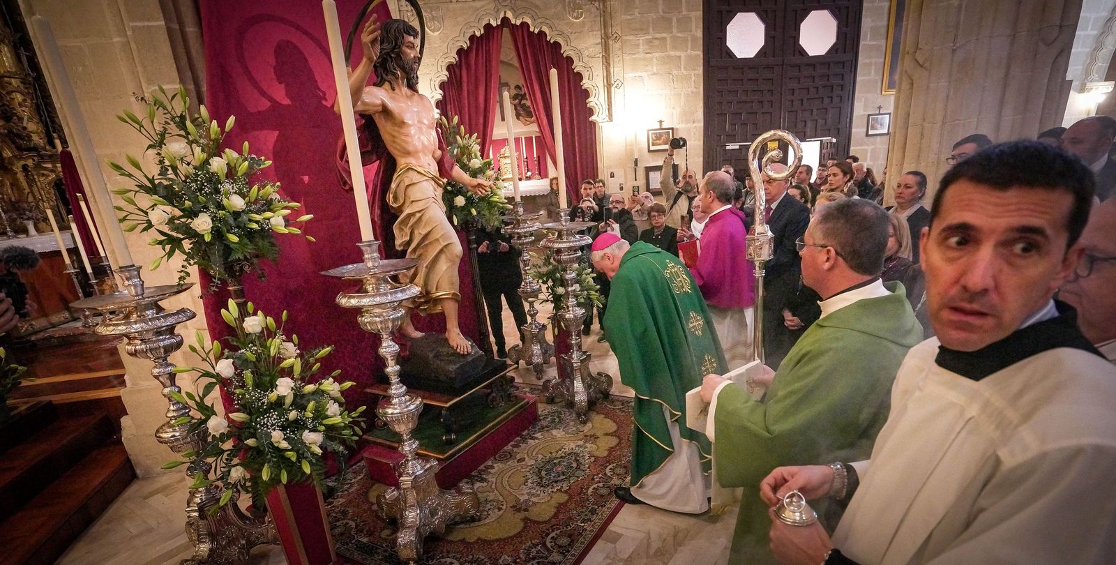 Imágenes de la bendición del nuevo Resucitado
