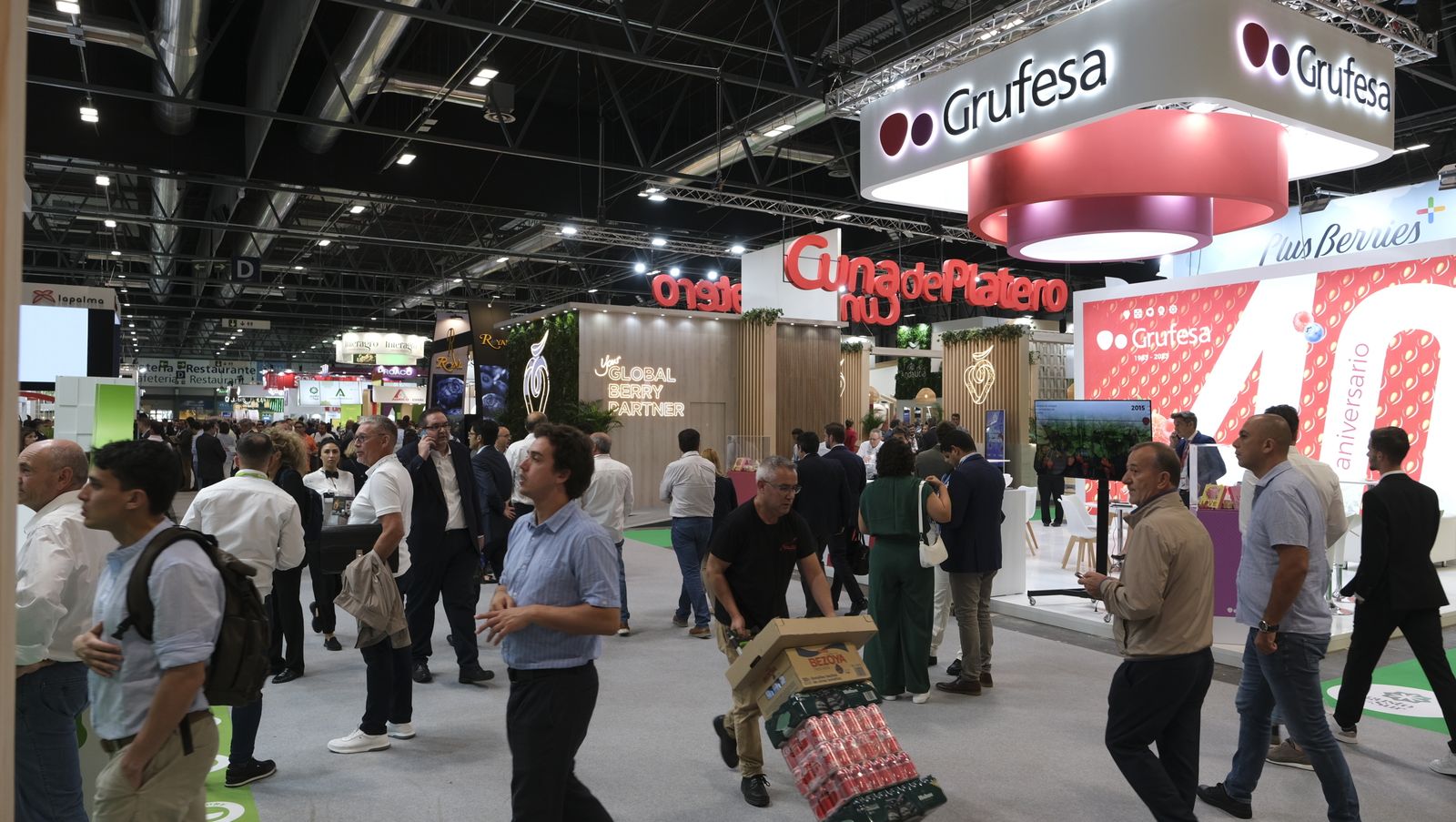 Imágenes del primer día de Fruit Attraction en Madrid
