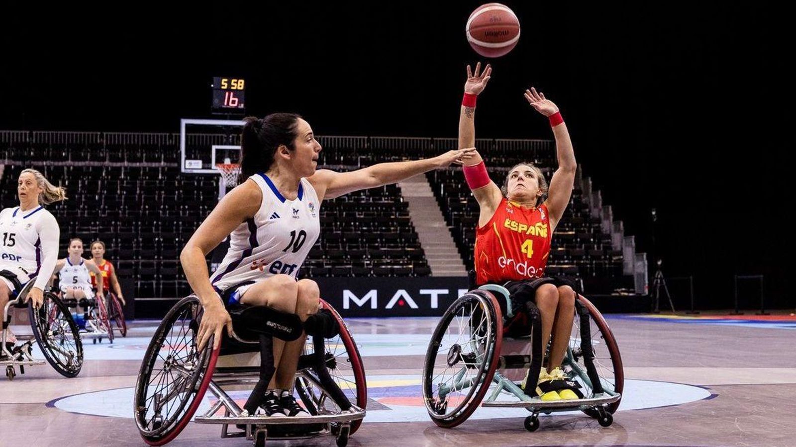 La sevillana Lourdes Ortega disputando el europeo en Rotterdam