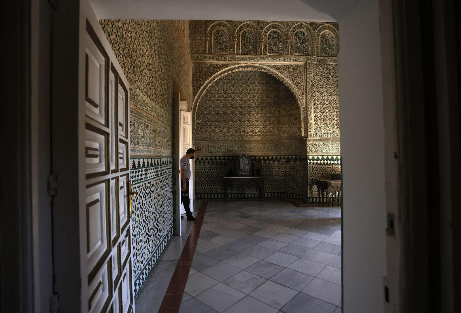 La visita al Cuarto Alto de los Reales Alcázares de Sevilla, en imágenes