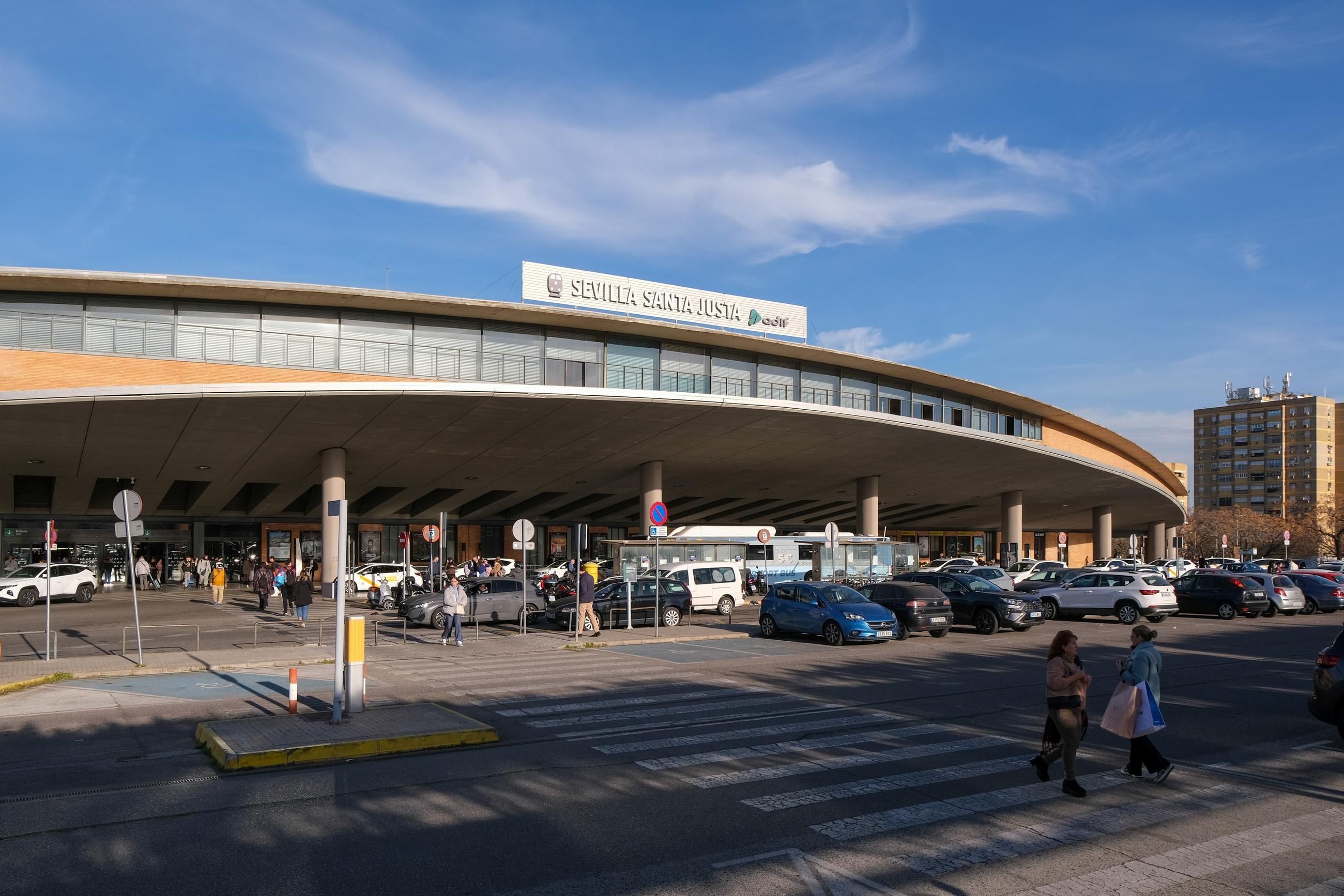 Corte nocturno de luz en la estación de Sevilla Santa Justa del 14 al 16 de octubre por operaciones de mantenimiento
