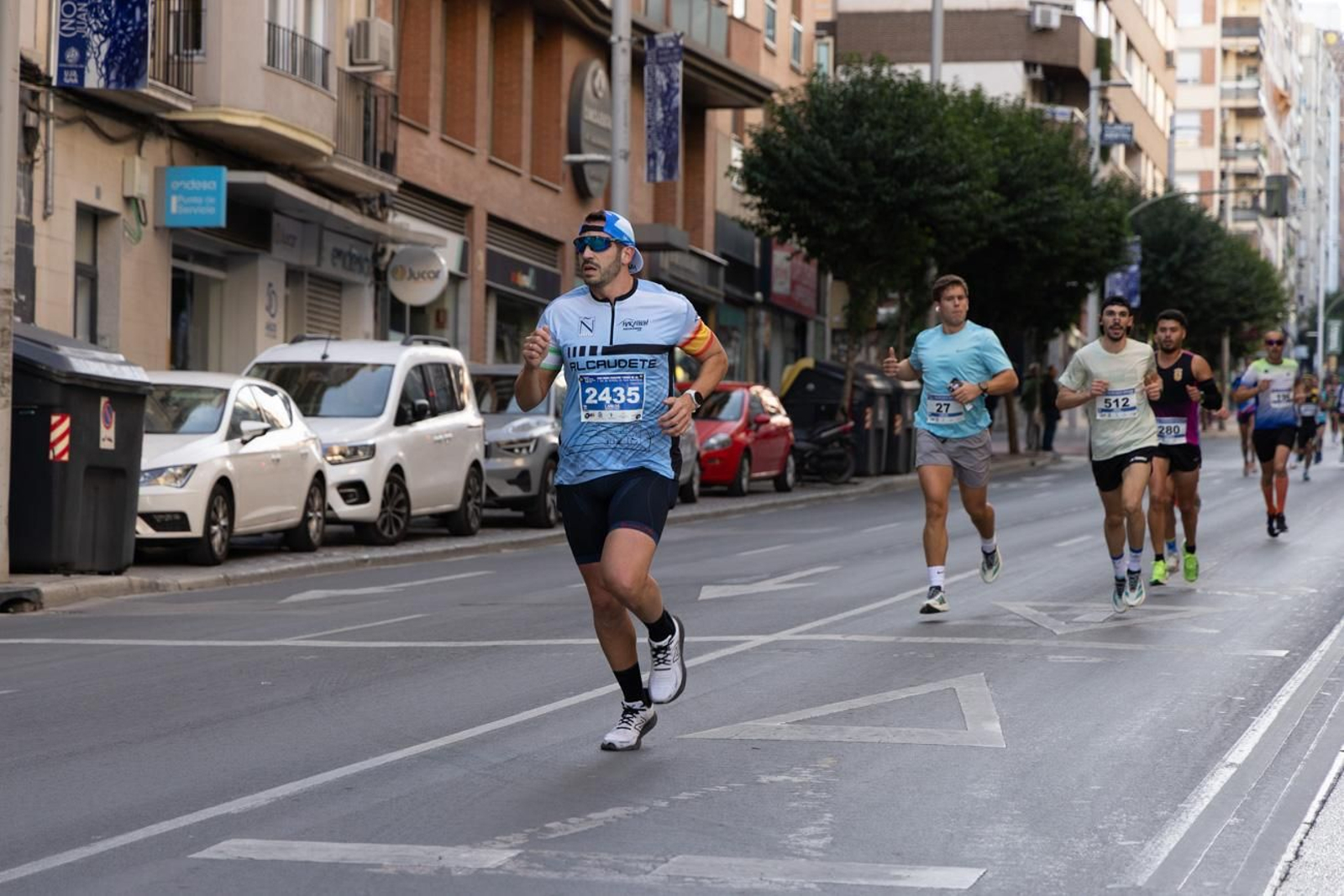 En imágenes: multitudinaria e histórica XXIX Media Maratón 'Ciudad de Jaén' y 10k en memoria de Paco Manzaneda (2)