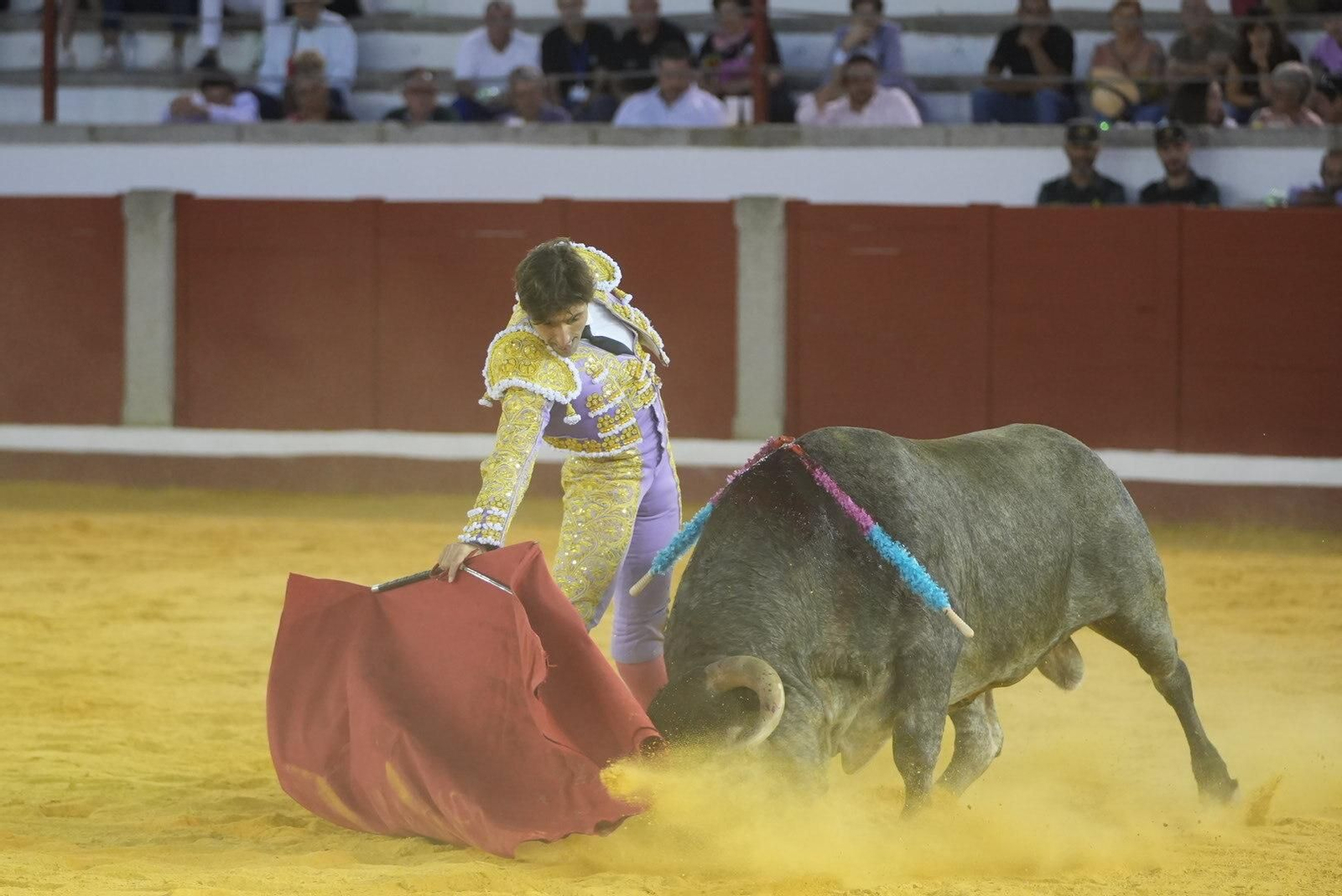La corrida de toros de Ferrera, Escribano y Lamelas en Pozoblanco, en imágenes