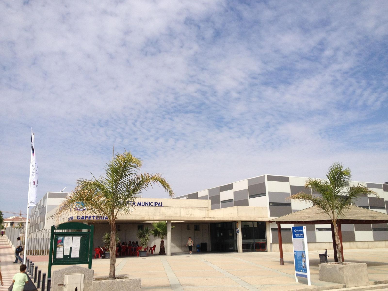 El servicio de la piscina cubierta de Huércal Overa, declarado de interés público