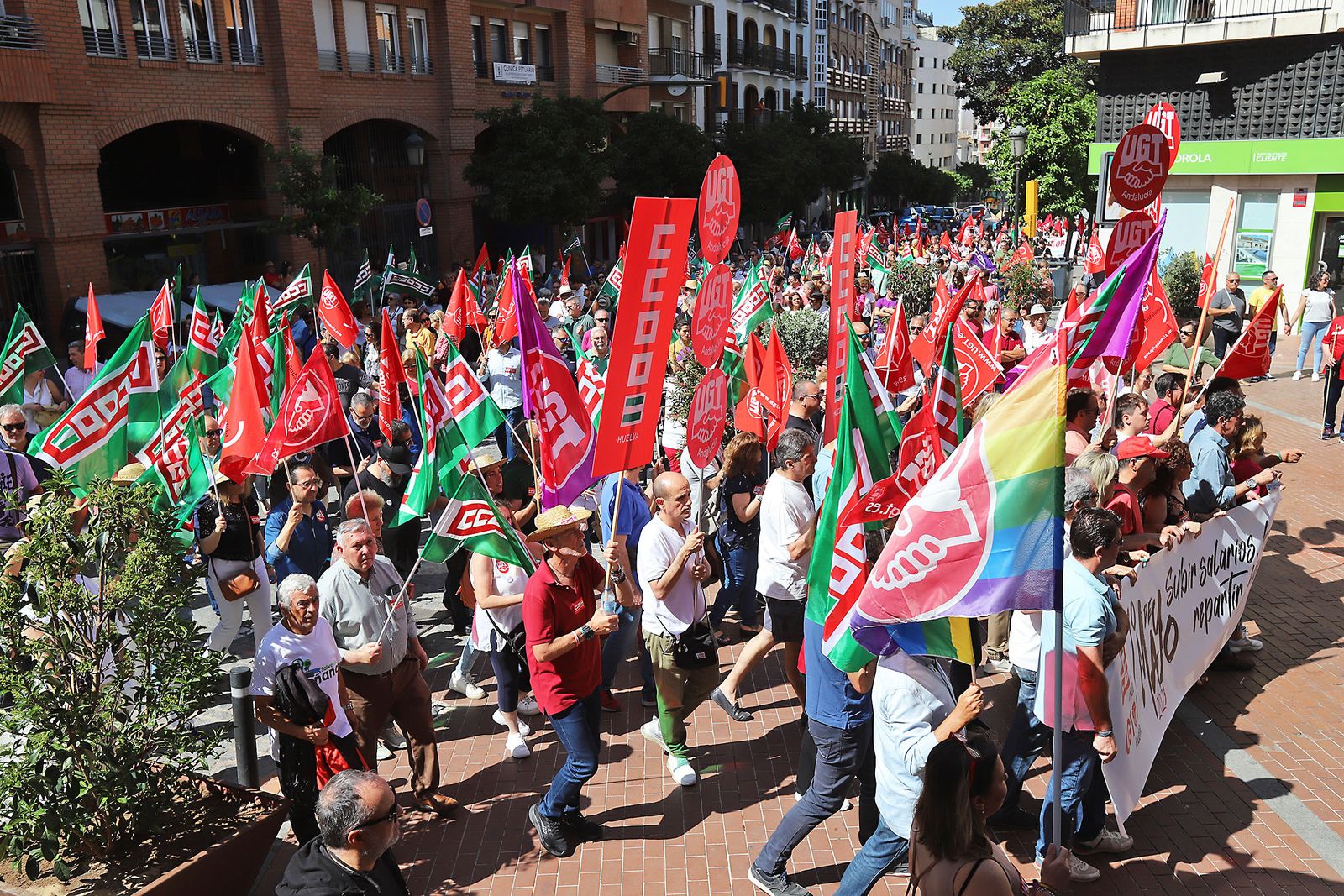 Imágenes de la Manifestación por el Día del Trabajador 2023 en Huelva