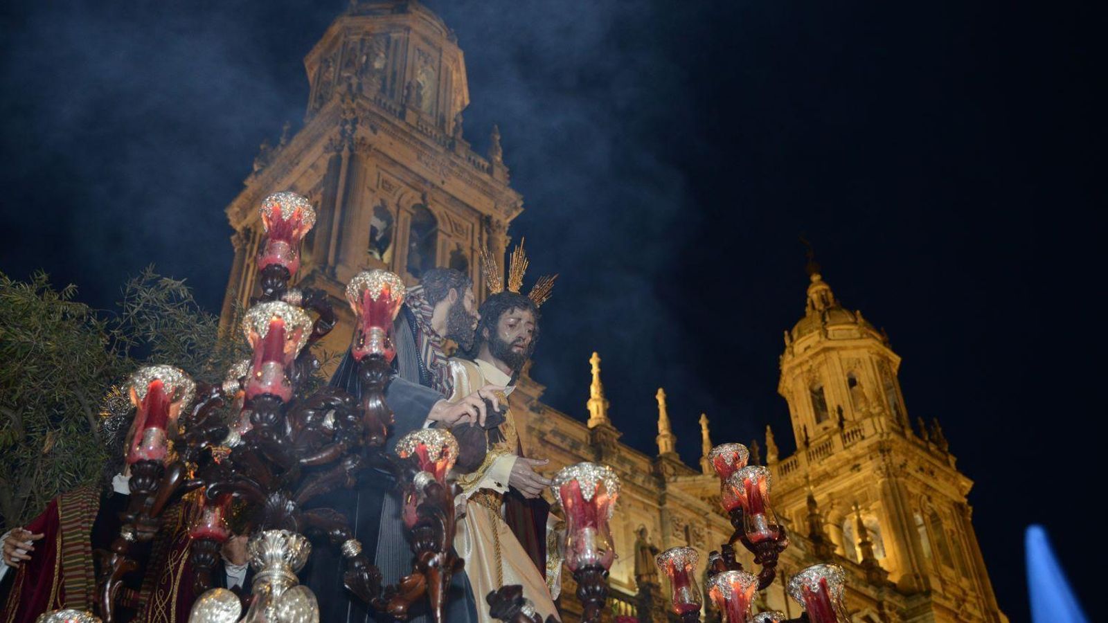 Misterio del prendimiento junto a la catedral.