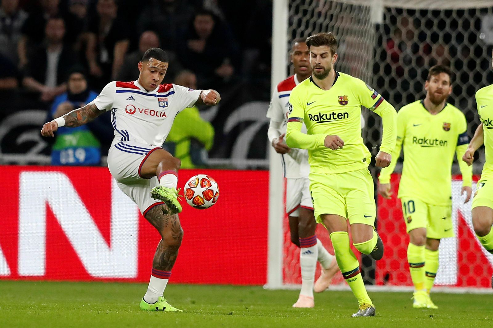 Las imágenes del Olympique de Lyon-FC Barcelona