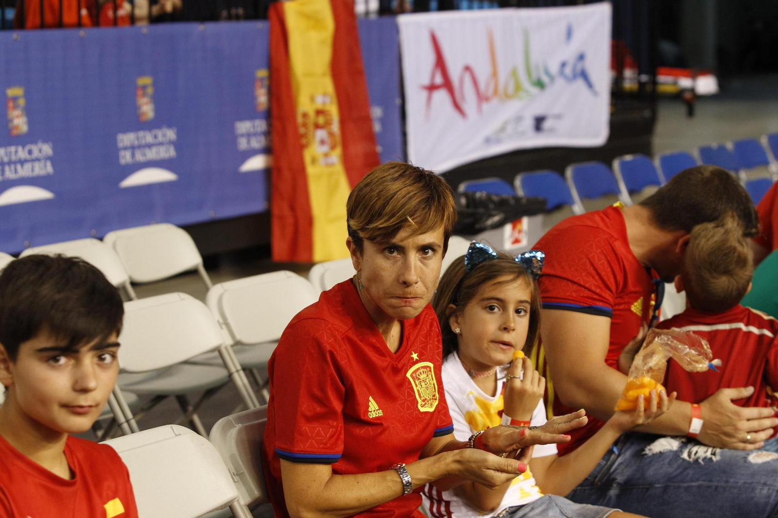 Fotogalería España-Suecia. Balonmano. Palacio Juegos Mediterráneos. Almería