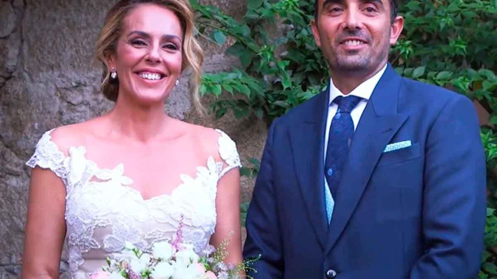 Rocío Carrasco y Fidel Albiac, en su boda.