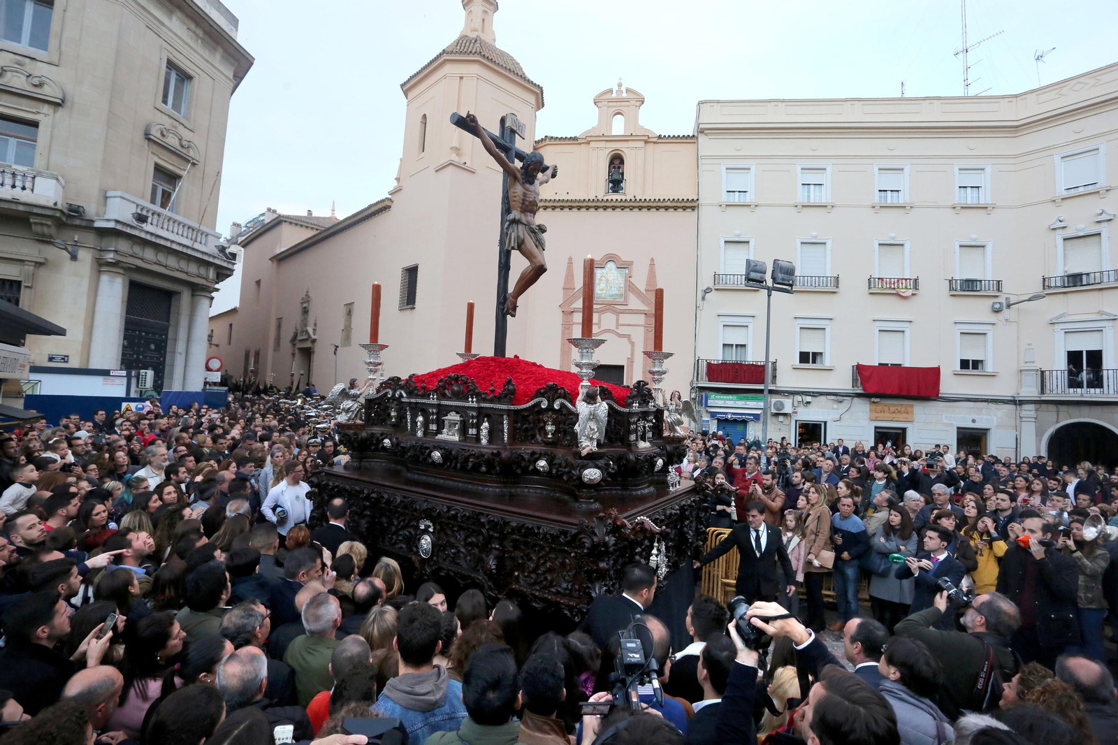 Las imágenes de la Buena Muerte en Huelva