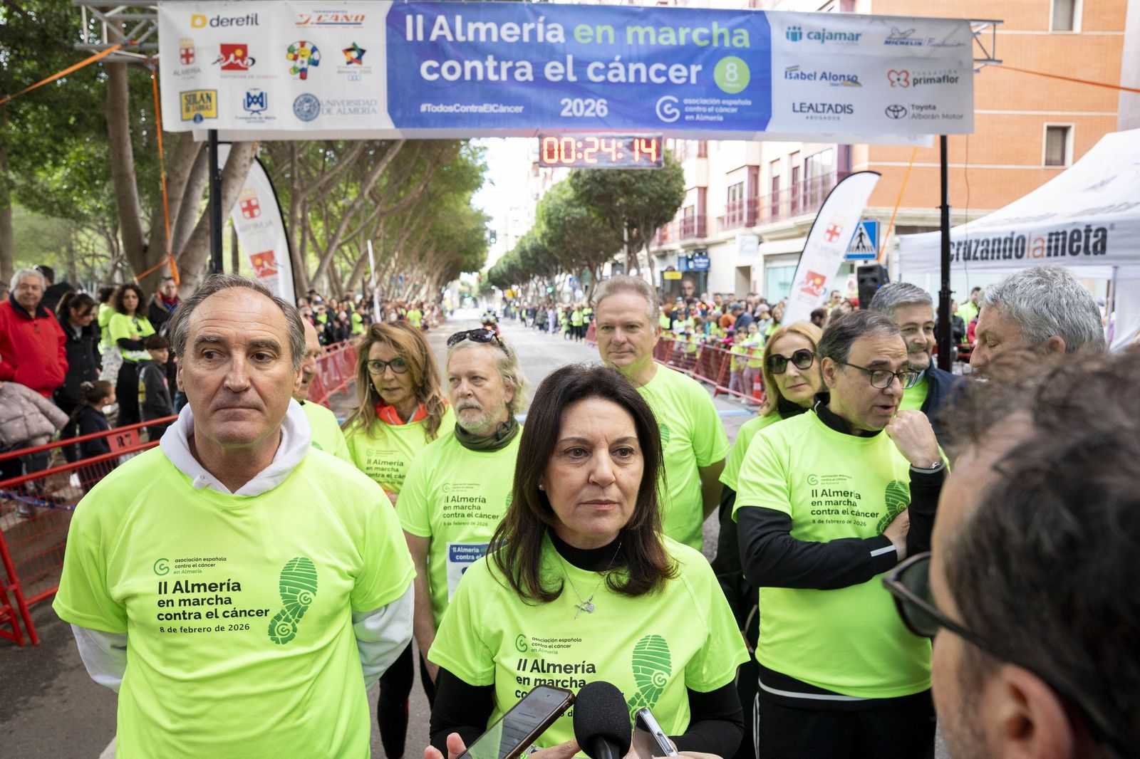 Almería corre unida contra el cáncer en una jornada solidaria