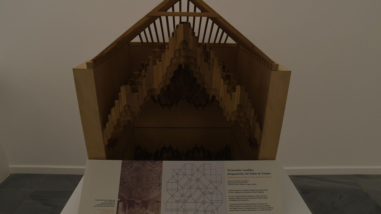 Detalle de la exposición 'Arquitectura andalusí. Espacios y miradas'