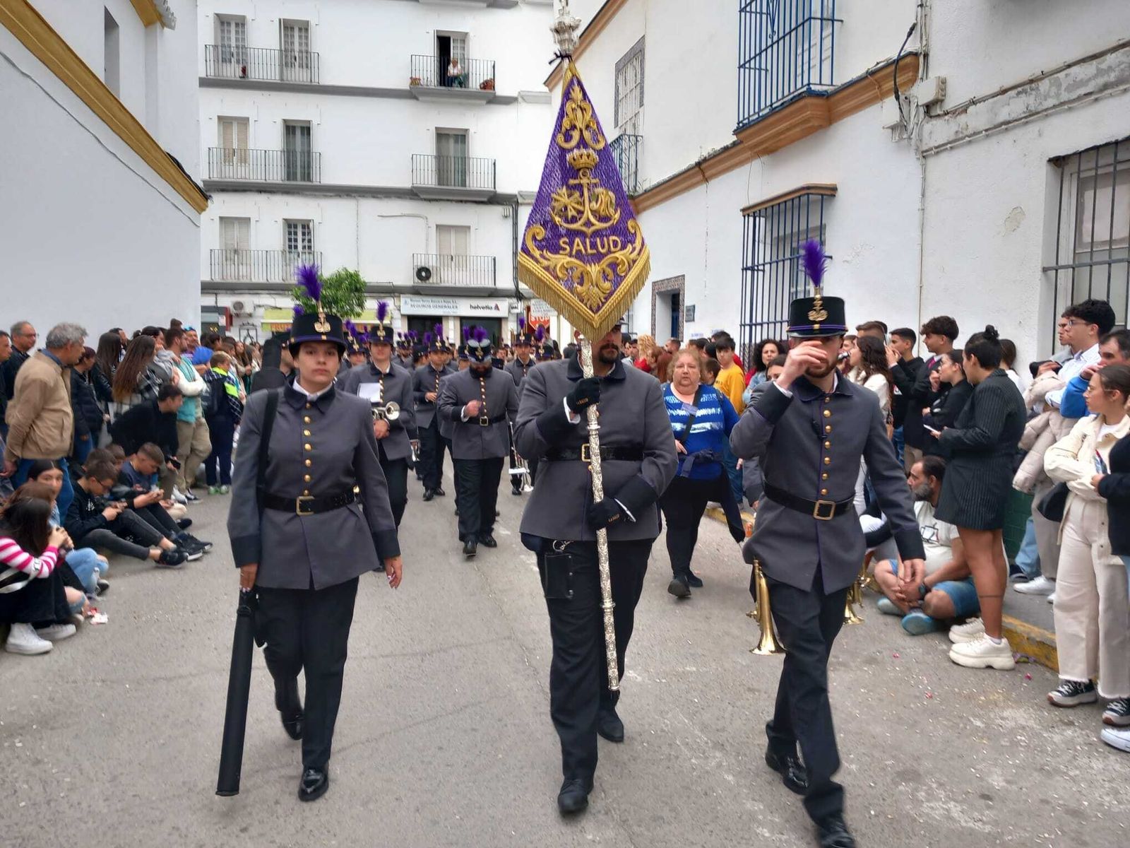 Todas las imágenes de la Virgen de Afligidos restaurada y del martes santo en Chiclana