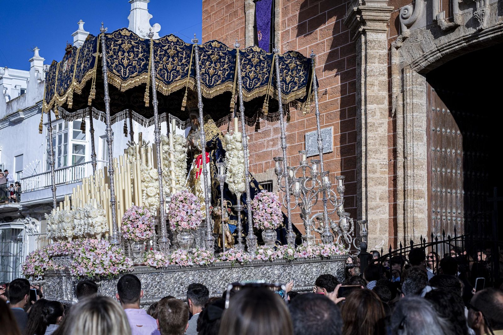 Las imágenes de la hermanad de Columna en la Semana Santa de 2025